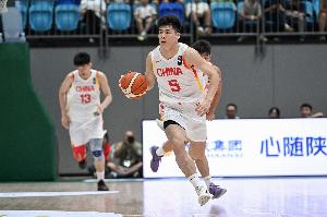 同为校园篮球代表！媒体人：陈家政防守意愿和意识比张博源要强