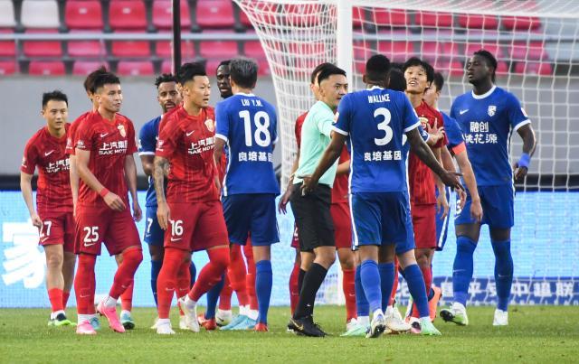 ag亚游-好久不见的火药味！汉沪战同仇敌忾 均不解“漏点”